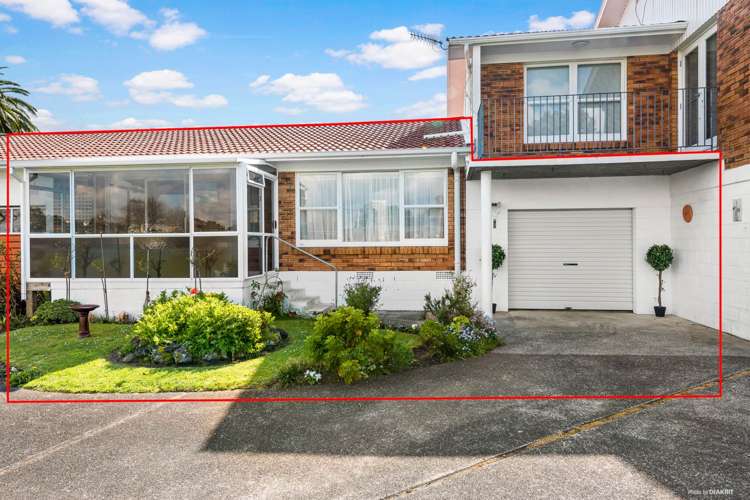 2/7 Cheltenham Road Devonport_0