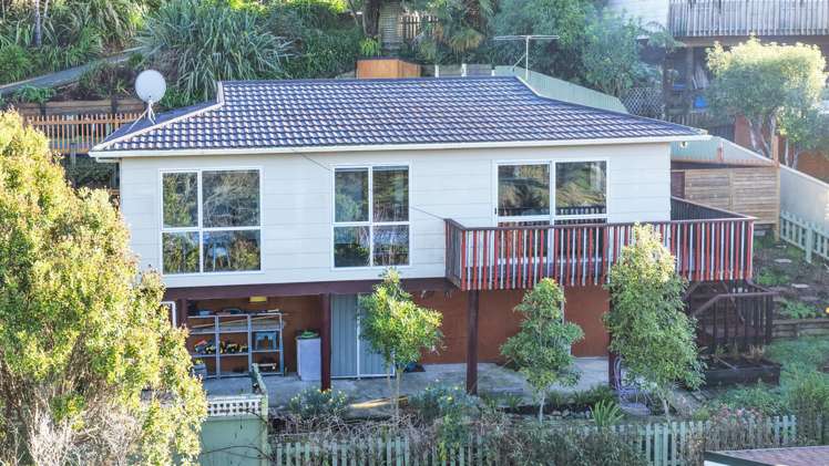 1/179 Princes Drive Britannia Heights_11