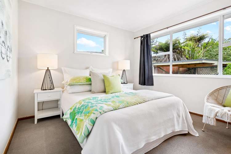 7 Finlow Drive Te Atatu South_7