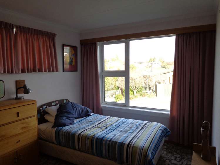 13 Edinburgh Place Balclutha_12