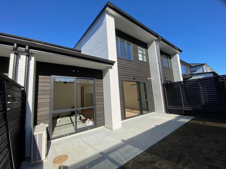 298 Jack Lachlan Drive Beachlands_14