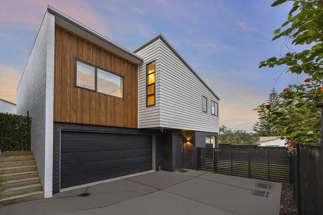 Stunning, Solid & Standalone near Sylvia Park!