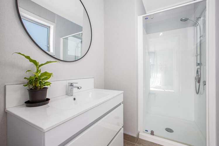 16 Manly Street Paraparaumu Beach_12