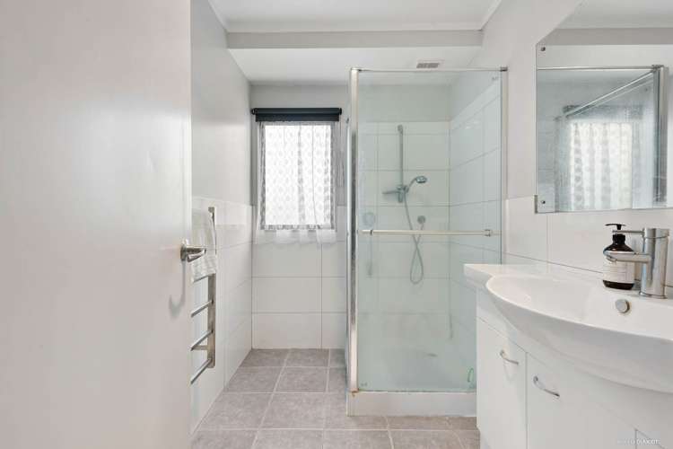 18 Seaview Rise Waiuku_7