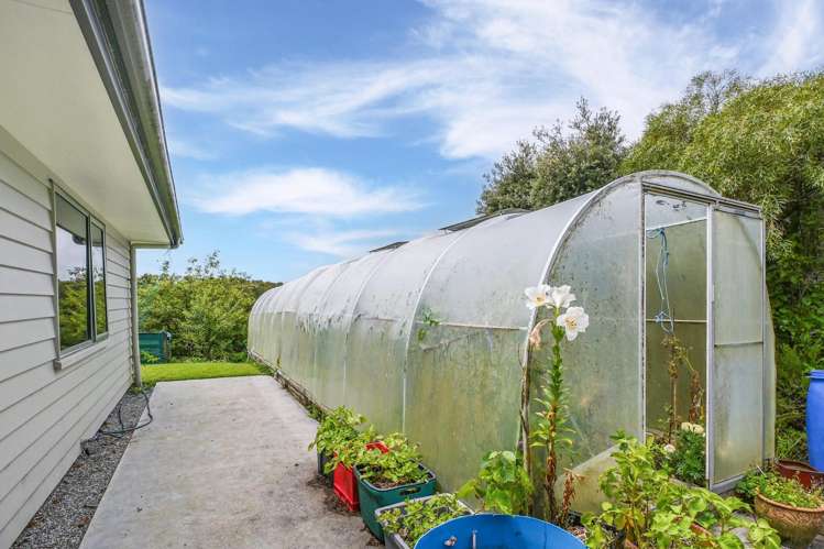 128 Brickfield Road Hokitika_24