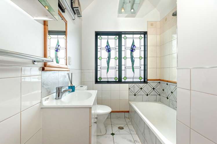 12 Ruru Avenue Lytton West_15