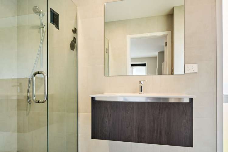 8 Prestbury Grove Churton Park_14