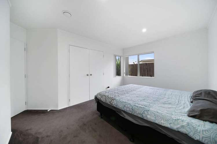2/8 Pono Place Waiuku_7