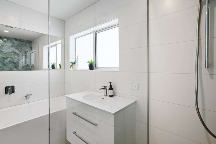 7 Oriwa Street Waikanae_11