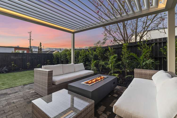 1/22 Clonbern Road Remuera_24