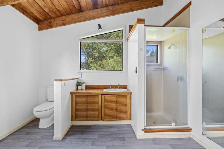 12 Kaitake Place Oakura_16