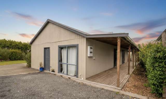 12 Pearce Drive Te Kamo_1