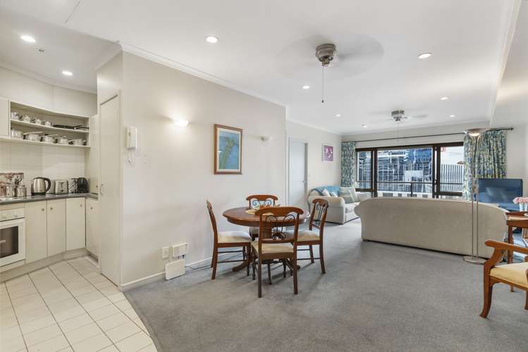 8e/1 Emily Place Auckland Central_5