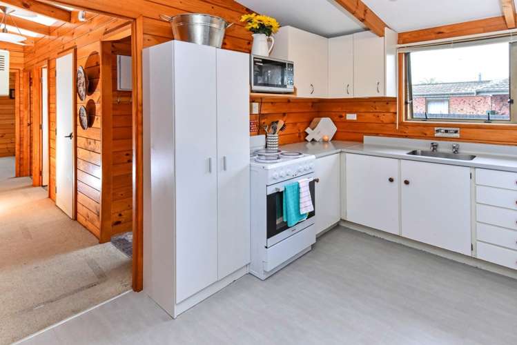 2/28 Oakmont Place Wattle Downs_9