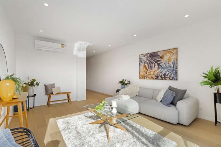 66 Scoria Crescent Stonefields_5