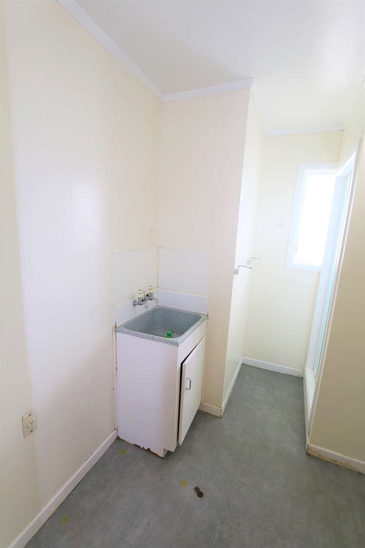 4/15a Frost Road Mount Roskill_8