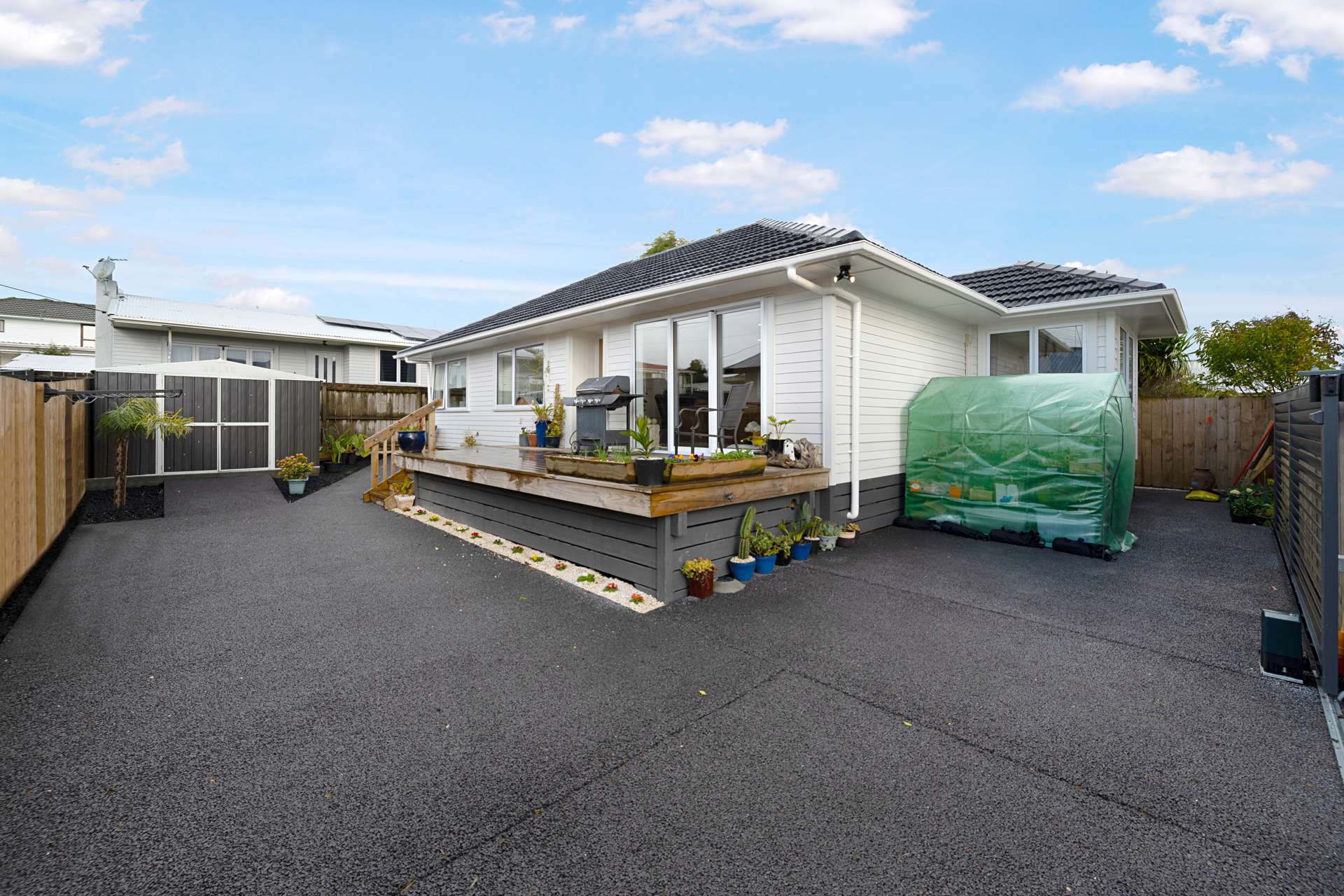 14d Kirrie Avenue Te Atatu South_0