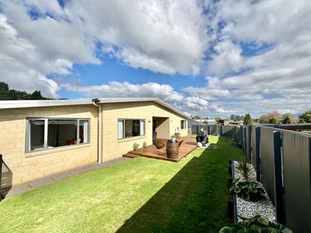 6 Heasley Lane Mosgiel_1