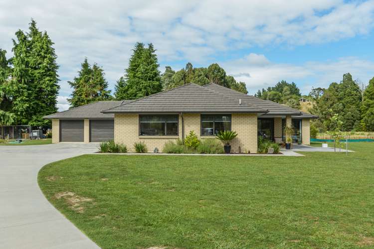 1 Glenwood Grove Whatawhata_17