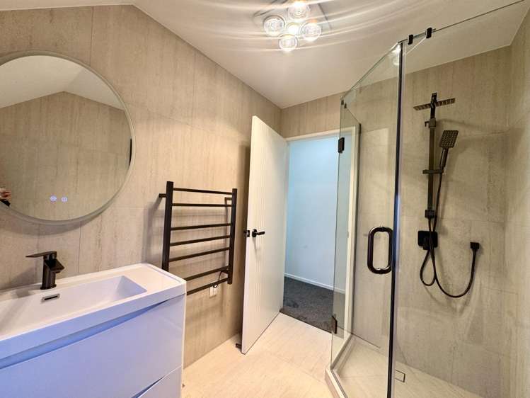 8a Gorrie Ave 1662_13