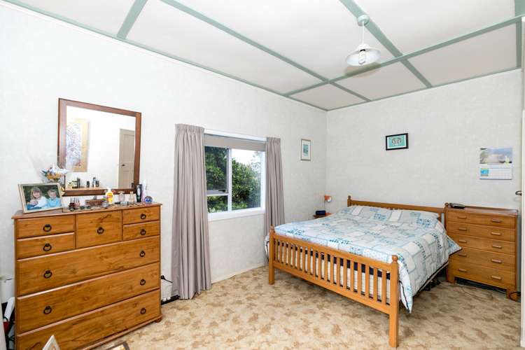 221 Meadway Road Ngahinapouri_5