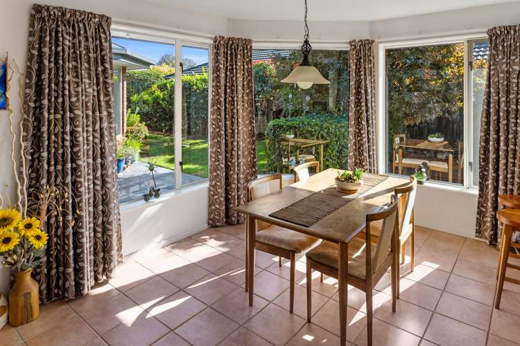 24 Malthouse Crescent Brightwater_11