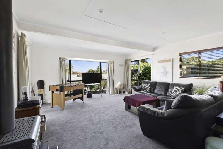 Flat 2/100 Cambria Street_2