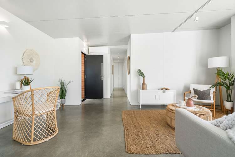 19 Finch Street One Tree Point_22