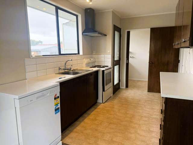 15 St Leonards Road 1555_1
