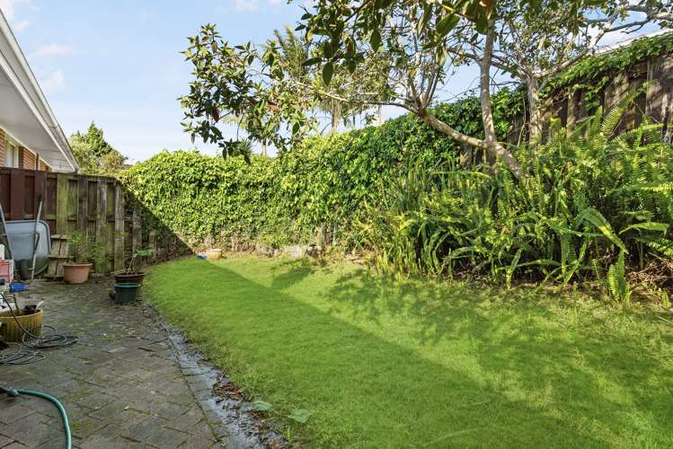 2/36 Gowing Drive Meadowbank_14