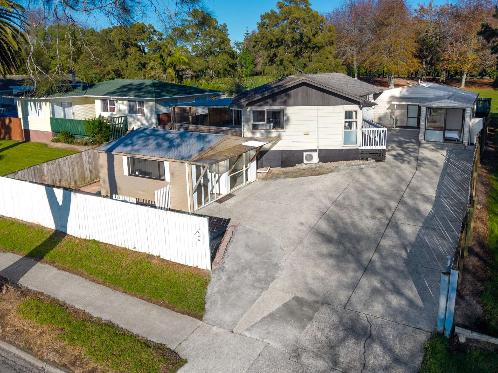 12 Sandrine Avenue Clover Park_0