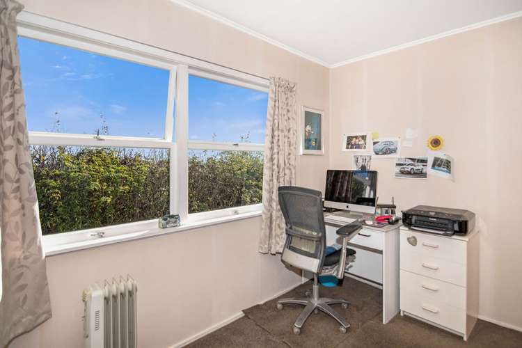 71 The Ridgeway Stoke_11