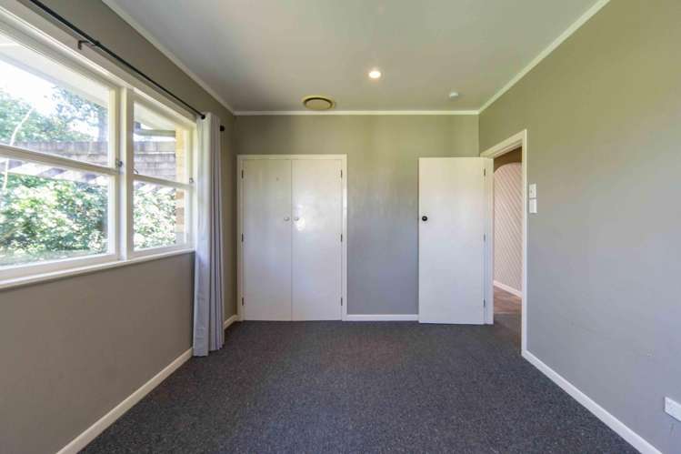 52 Enderley Avenue Enderley_13
