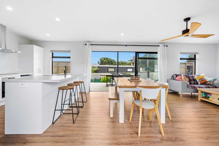 72 Aubrey Road Pataua North_10