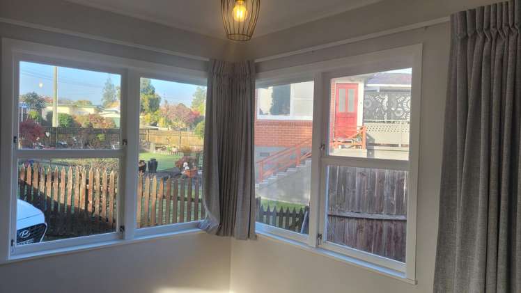 135 Otonga Road Springfield_9
