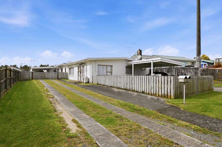 56 A&B Fergusson Street_3