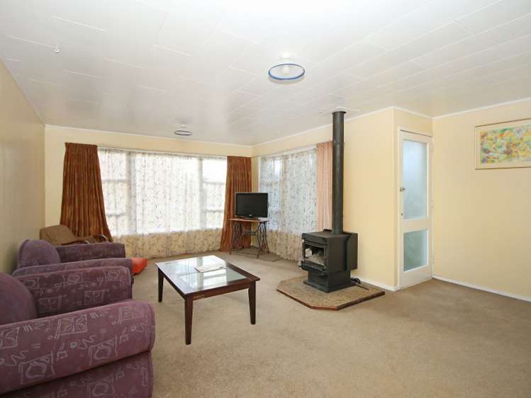 2110 State Highway 56 Longburn_4