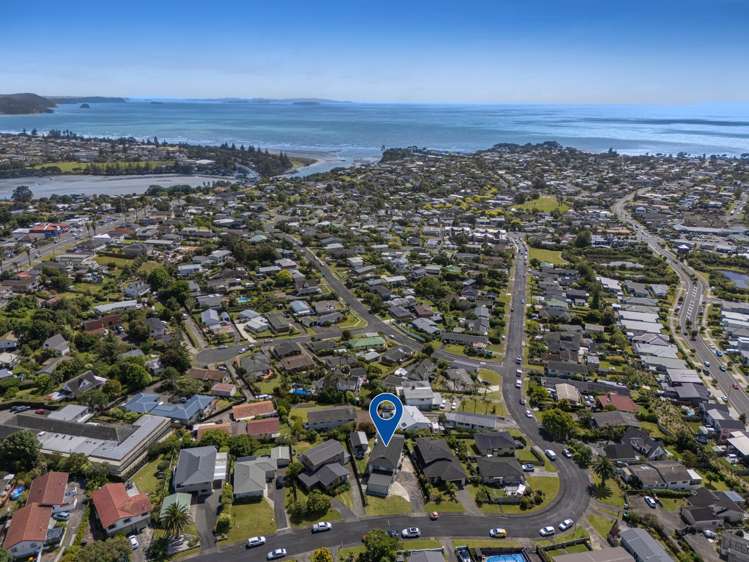 42 Albatross Road Red Beach_25