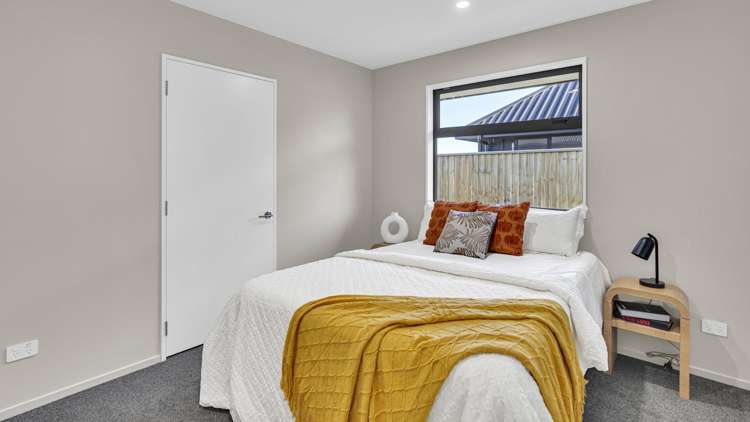 70 Vista Crescent_5