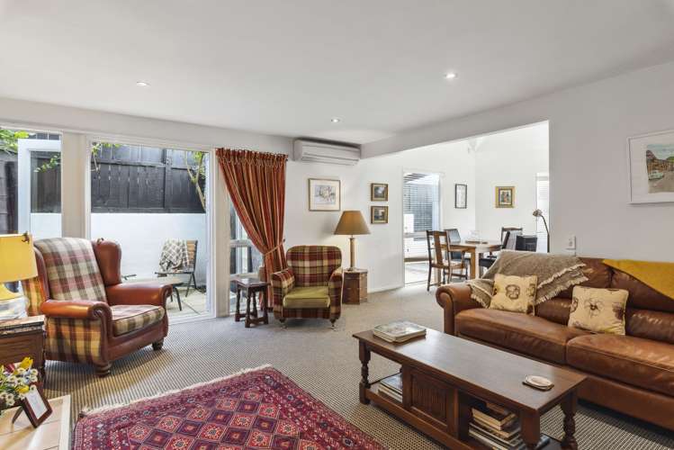 18a Garden Road Raumati Beach_10