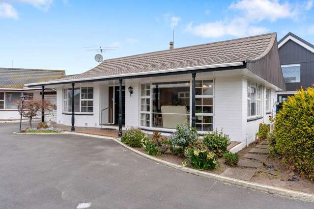 Prime Papanui Location!