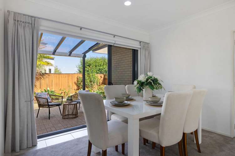 50 Aberdeen Crescent Wattle Downs_8