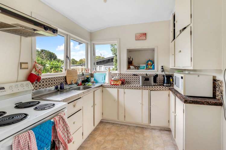 37 Hywell Place Manurewa_13
