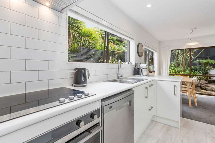 3/8a West Lynn Road Titirangi_9