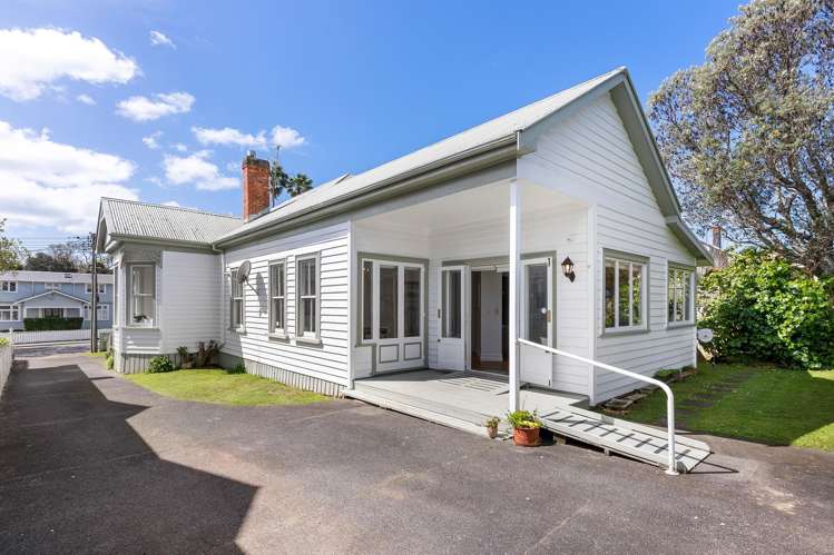 1 Grahame Street Devonport_17