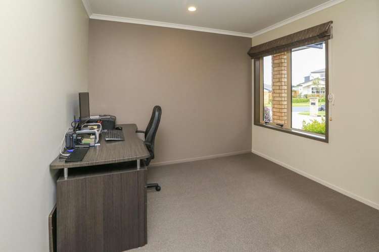 38 Heathfield Avenue Huntington_11