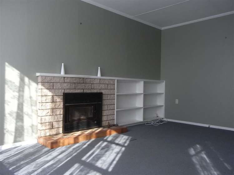 21 Costley Street Carterton_8