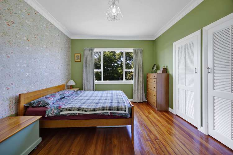 114 Brecon Road Stratford_23