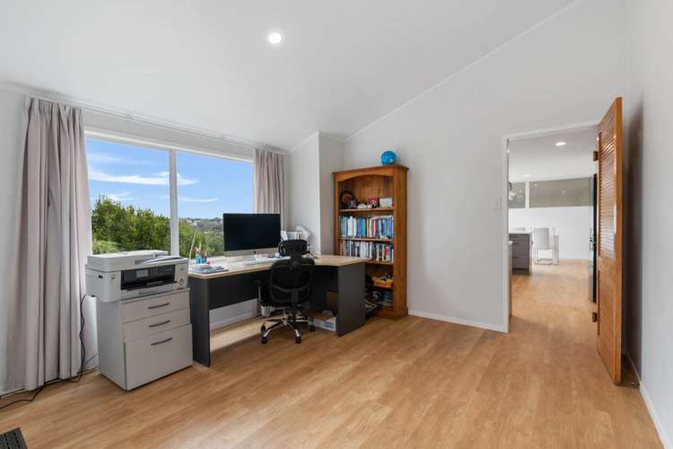 33 Squirrel Lane Browns Bay_17