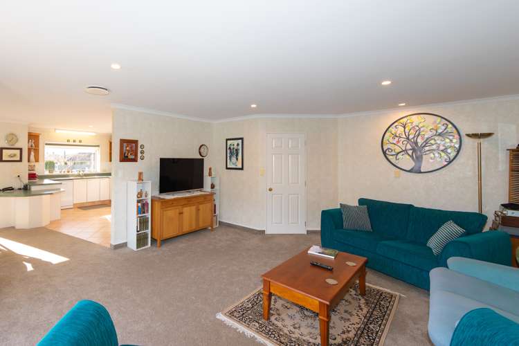 8 Dules Walk Taradale_5